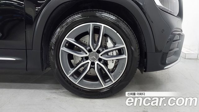 Mercedes-Benz GLB-Class из Кореи Encar