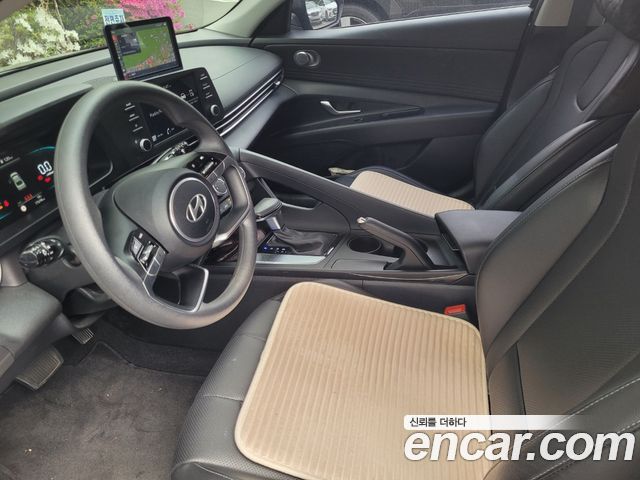 Hyundai AVANTE 1.6 Smart — пробег 17 000 км — фото 5 из 5
